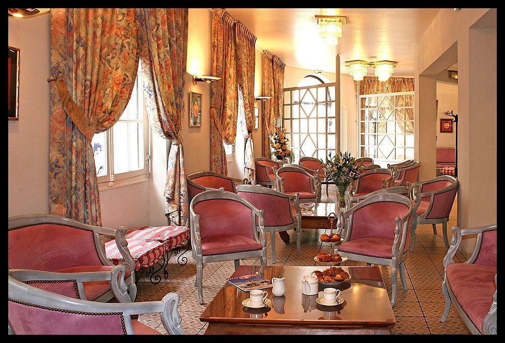 Hôtel Aneto Lourdes Buitenkant foto
