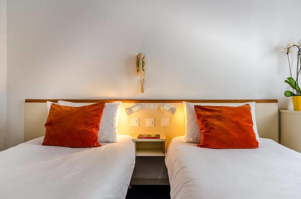 Hôtel Aneto Lourdes Buitenkant foto